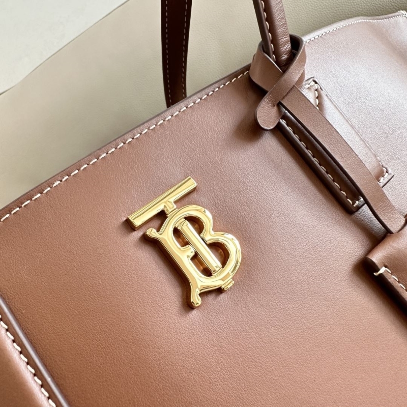 Bv*b*rry shopping bags